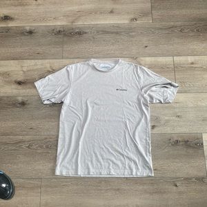 Columbia men’s shirt